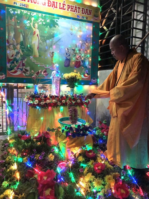 Dong Cao Pagoda granting the merit certificate to Buddhists having  the design of Lumbini garden at home.